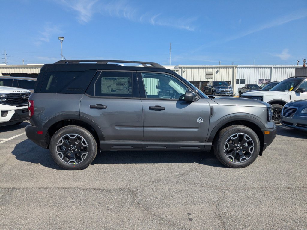 New 2026 Ford Bronco Sport Outer Banks AWD/4WD image 3