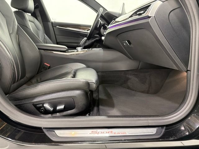 Used 2020 BMW 540i xDrive w/ Premium Package AWD/4WD image 20
