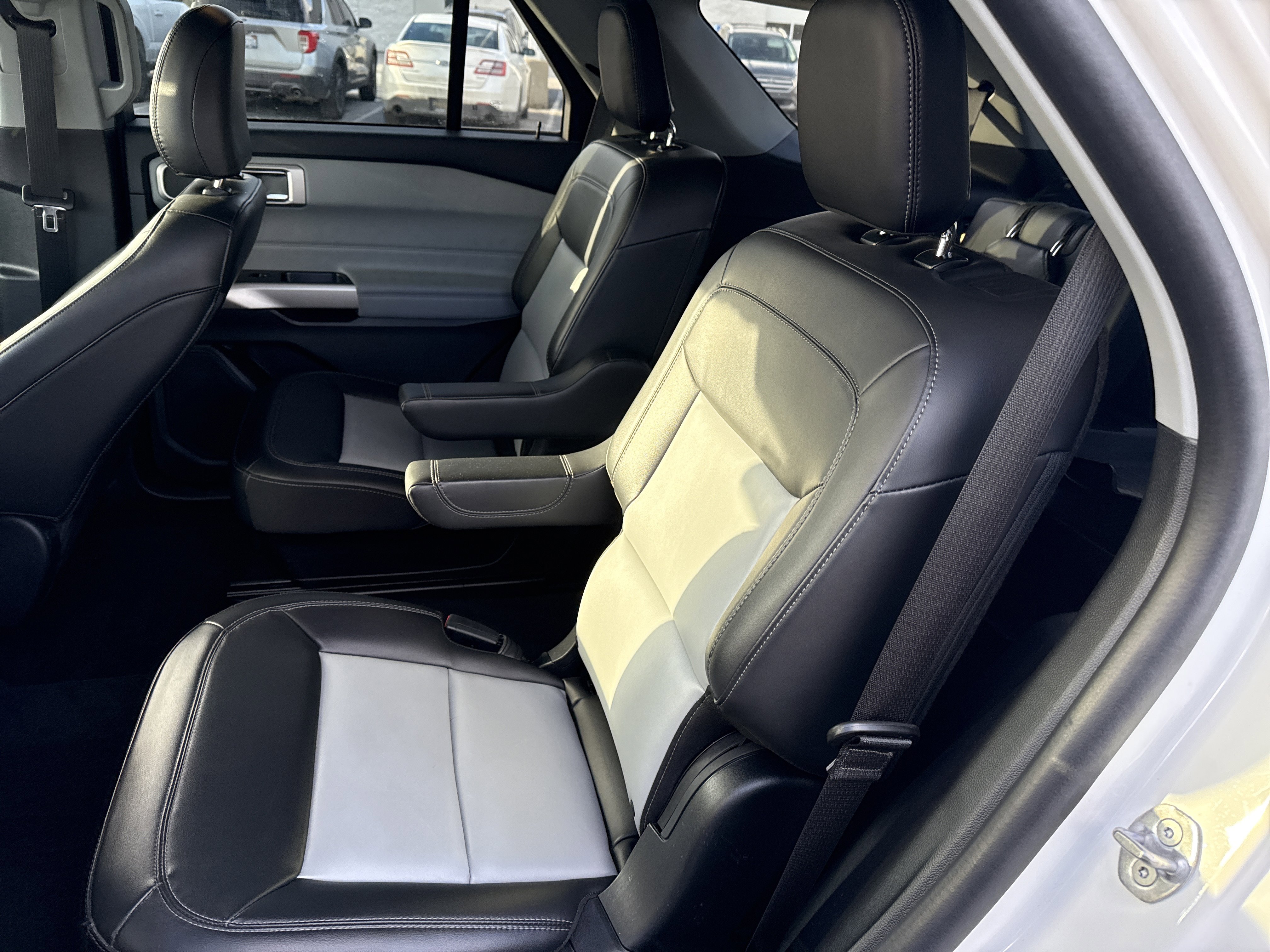 Certified 2023 Ford Explorer XLT w/ Equipment Group 202A image 14