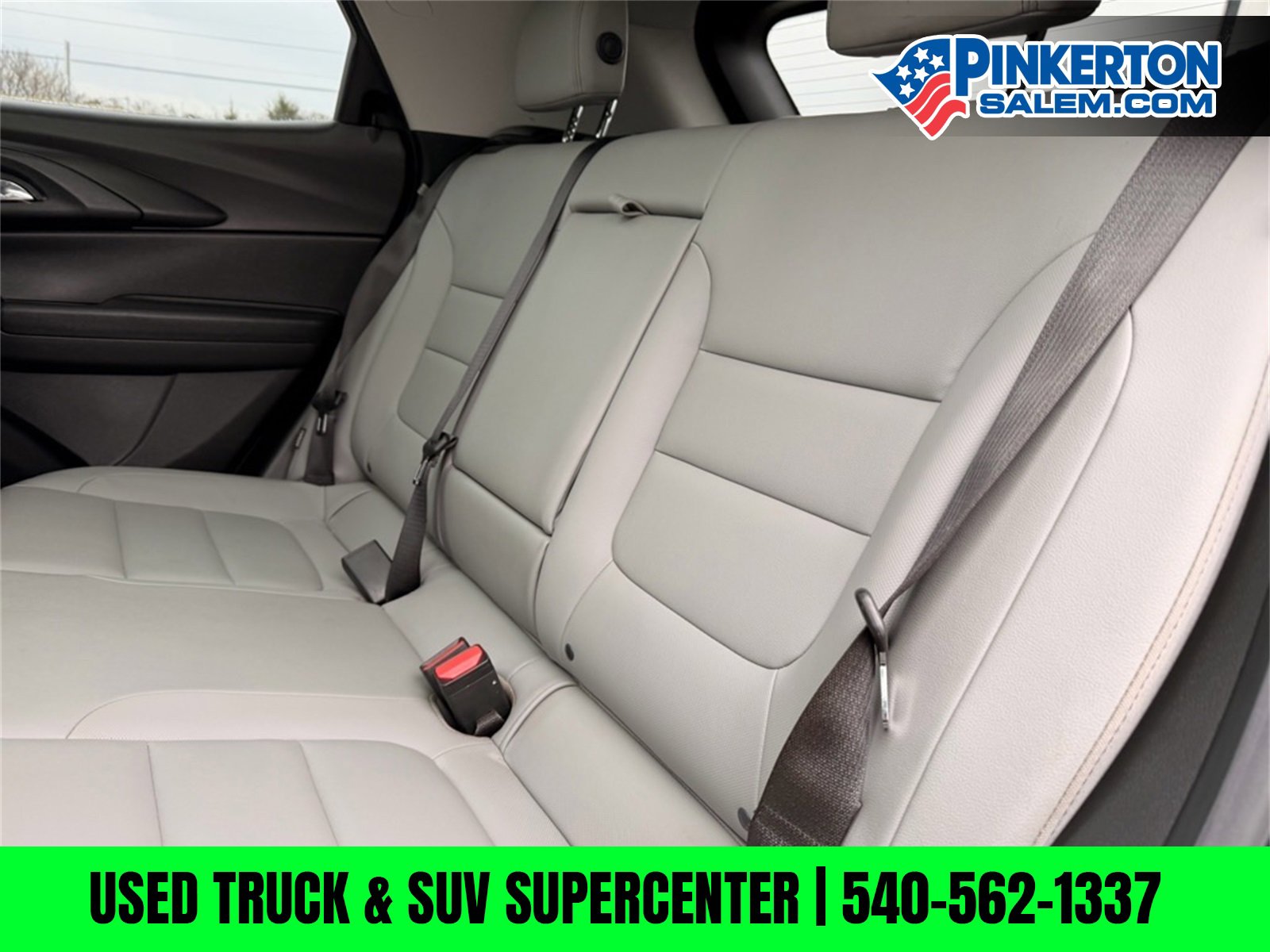 Used 2021 Chevrolet TrailBlazer LT w/ Sun and Liftgate Package image 17