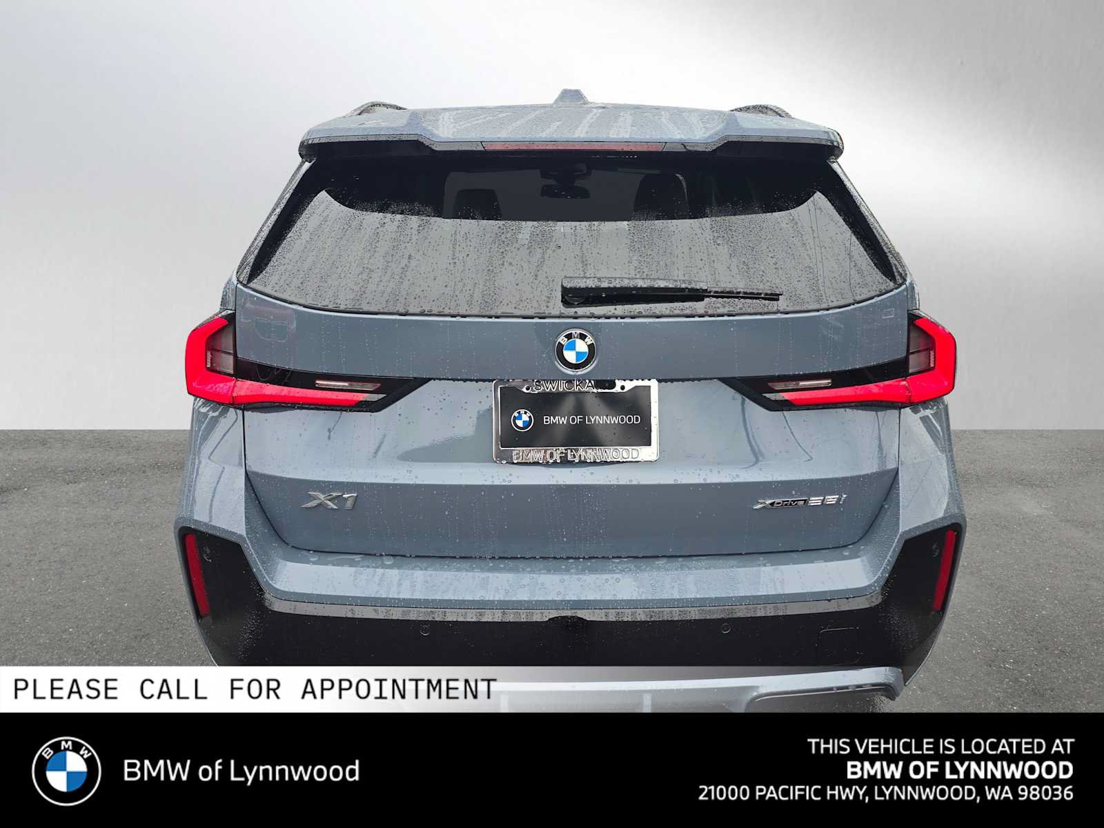 New 2026 BMW X1 xDrive28i w/ Technology Package AWD/4WD image 4