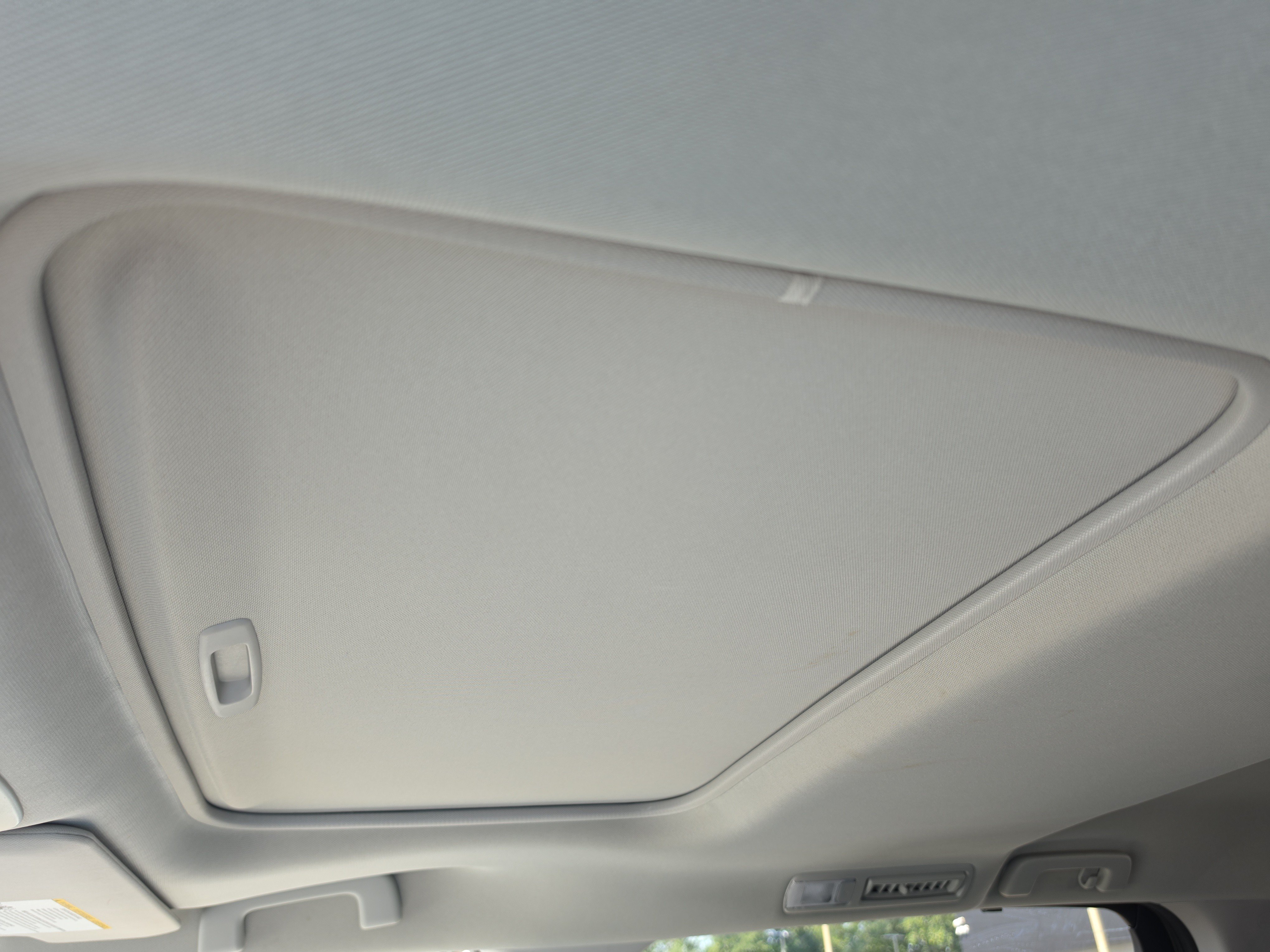 Used 2022 Toyota Sienna XLE FWD image 23