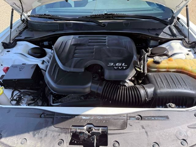 Certified 2017 Dodge Charger SXT w/ AWD Premium Group image 13