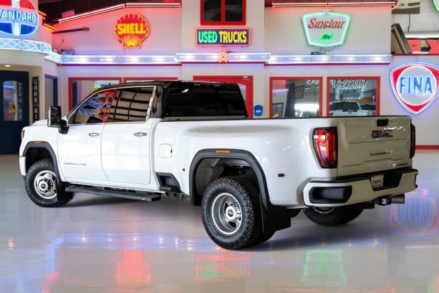Used 2022 GMC Sierra 3500 Denali AWD/4WD image 4