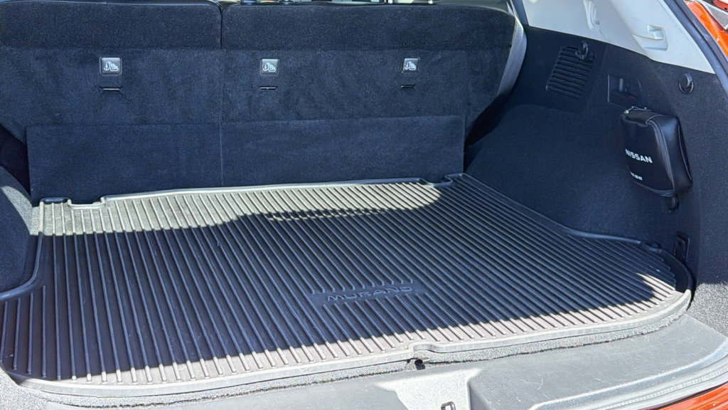 Used 2022 Nissan Murano Platinum w/ Cargo Package FWD image 27