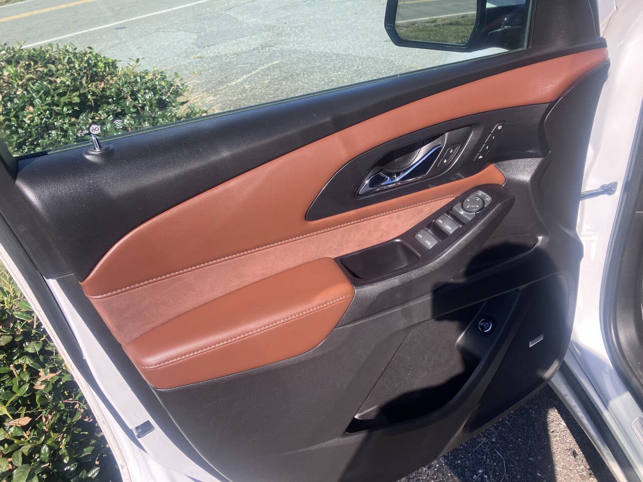 Used 2018 Chevrolet Traverse High Country AWD/4WD image 7