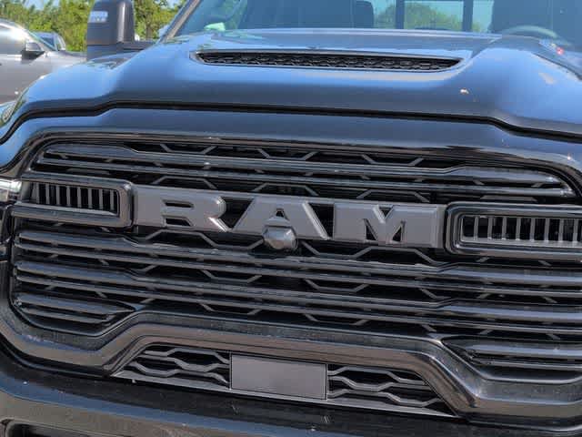 New 2026 RAM 3500 Laramie AWD/4WD image 12