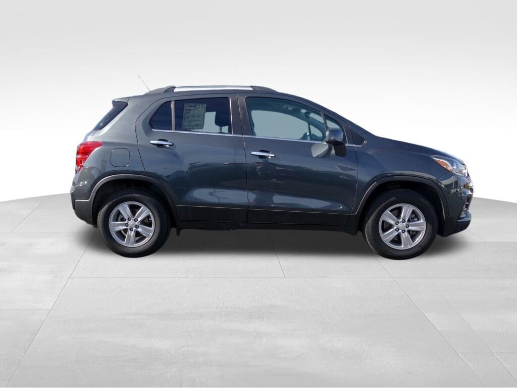 Used 2018 Chevrolet Trax LT w/ LT Convenience Package video 2