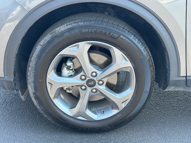 Used 2025 Ford Escape ST-Line AWD/4WD image 7