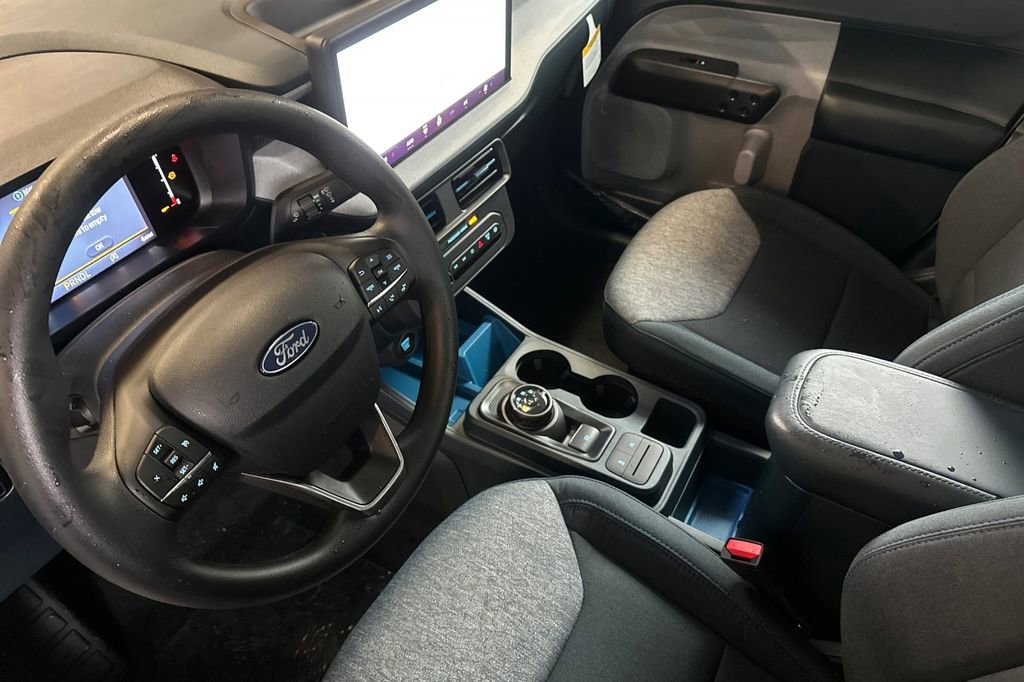 New 2026 Ford Maverick XLT image 8