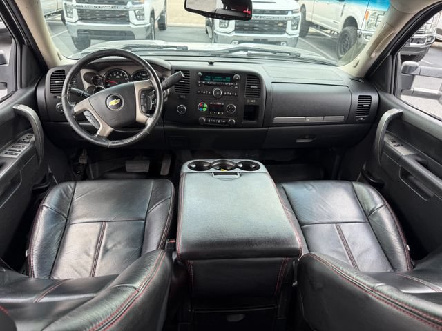 Used 2012 Chevrolet Silverado 2500 LT w/ Interior Plus Package AWD/4WD image 16