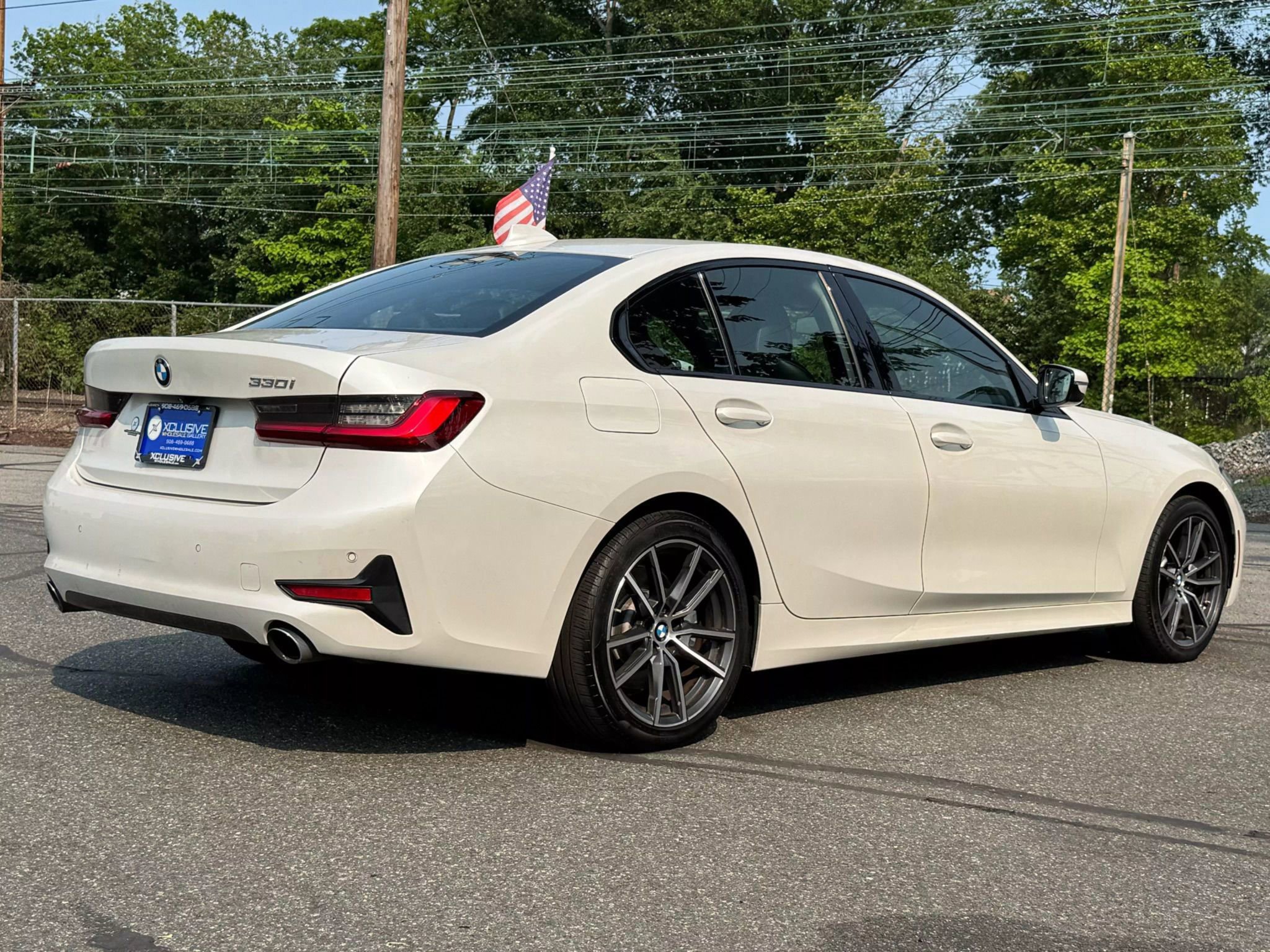 Used 2022 BMW 330i Sedan image 4