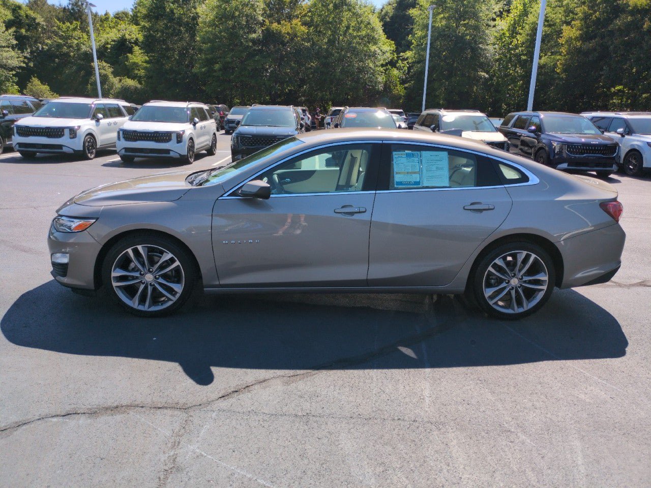 Used 2024 Chevrolet Malibu LT FWD image 4