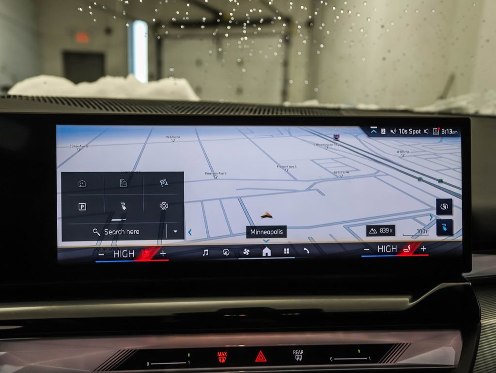 Used 2026 BMW i5 eDrive40 w/ M Sport Package image 16