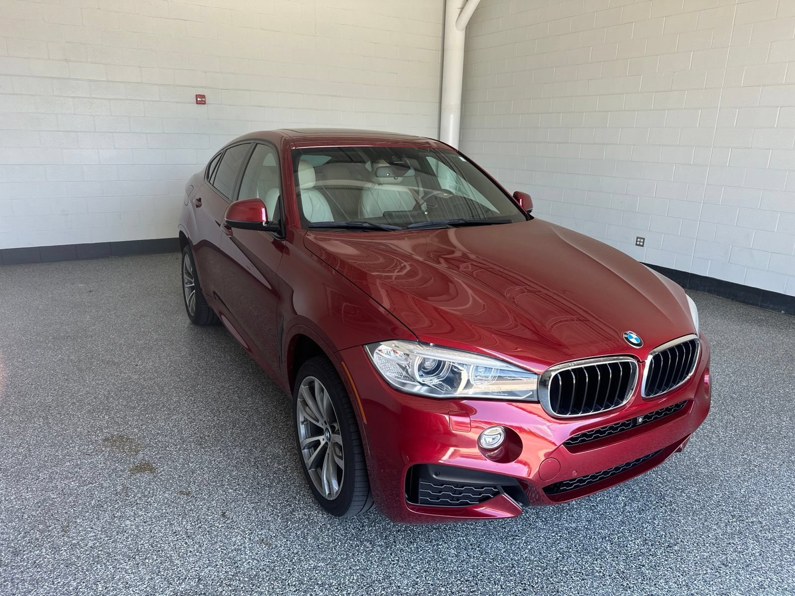 Used 2016 BMW X6 xDrive35i AWD/4WD image 4