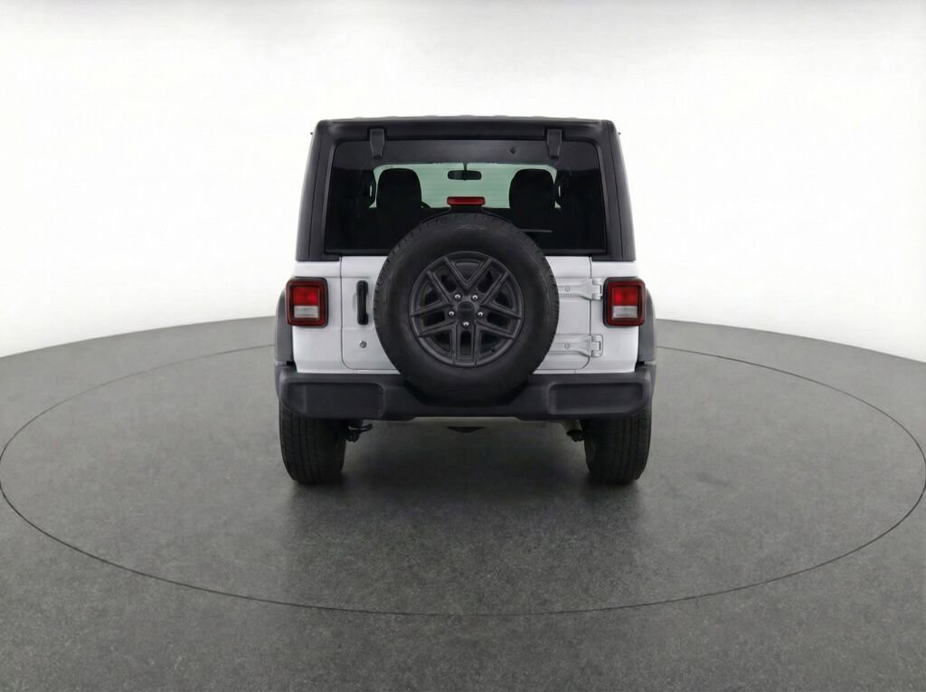 Used 2025 Jeep Wrangler Sport S image 37