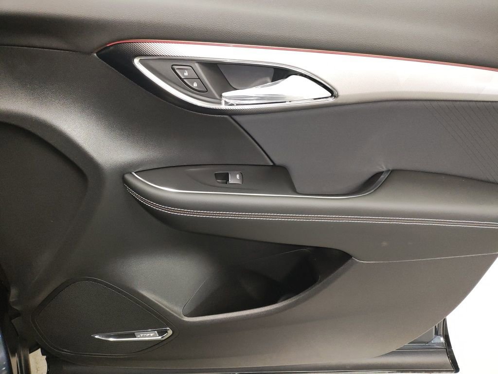 New 2026 Buick Envision Sport Touring image 10