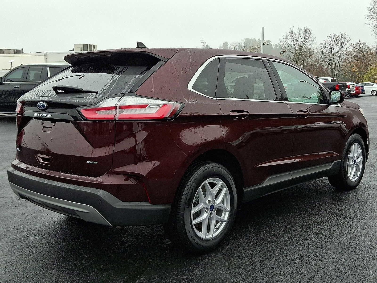 Used 2022 Ford Edge SEL w/ Convenience Package image 7