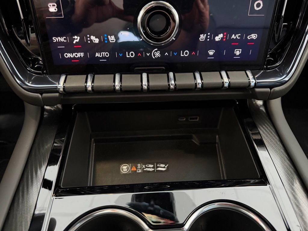 New 2026 GMC Yukon AT4 w/ AT4 Premium Plus Package AWD/4WD image 25