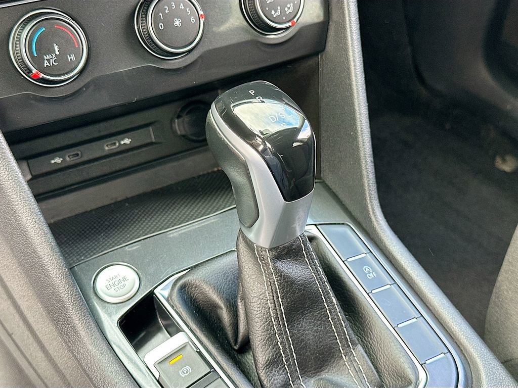 Used 2023 Volkswagen Tiguan S image 16