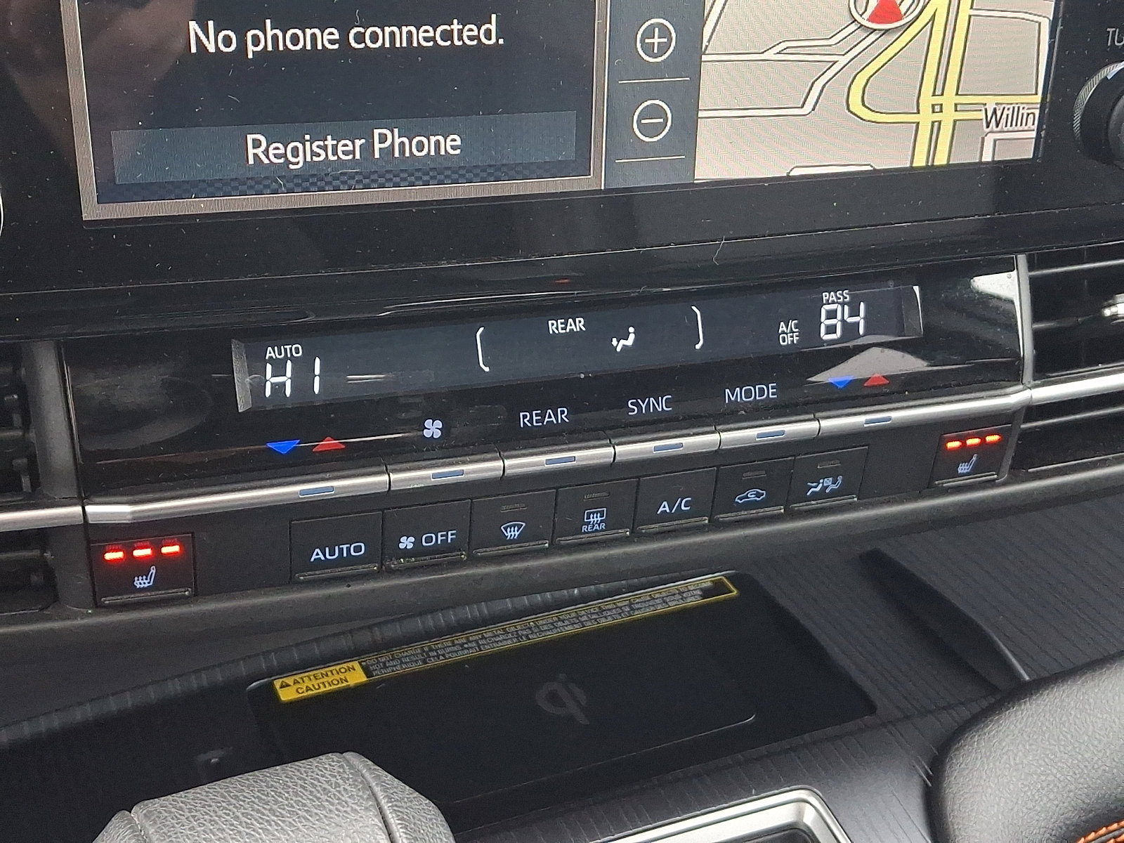 Used 2021 Toyota Sienna XSE w/ XSE Plus Package image 16