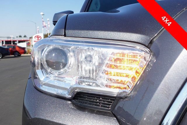 Certified 2023 Toyota Tacoma SR5 image 7