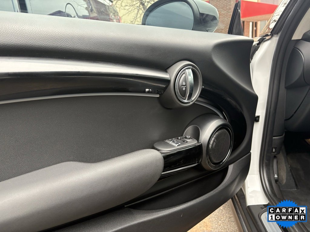 Used 2024 MINI Cooper SE image 16