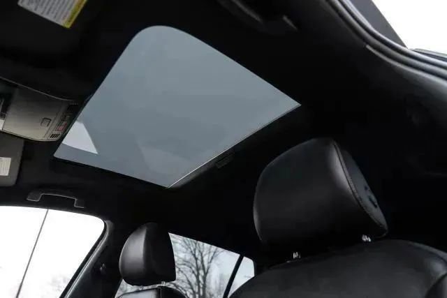 Used 2016 Volkswagen GTI SE w/ Lighting Package (SEL) image 5