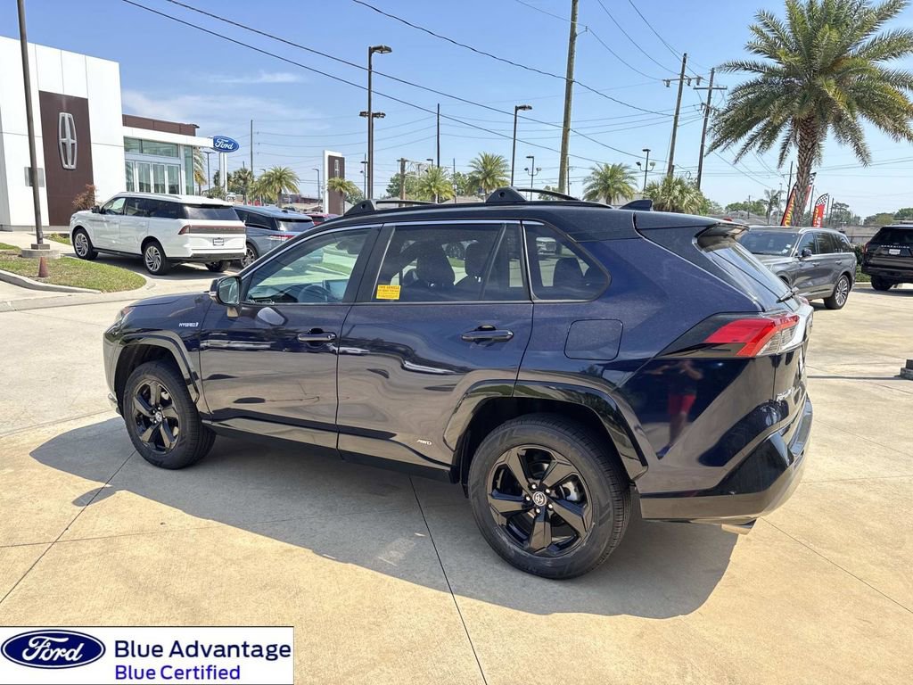 Used 2020 Toyota RAV4 XSE w/ Carpet Mat Package image 8