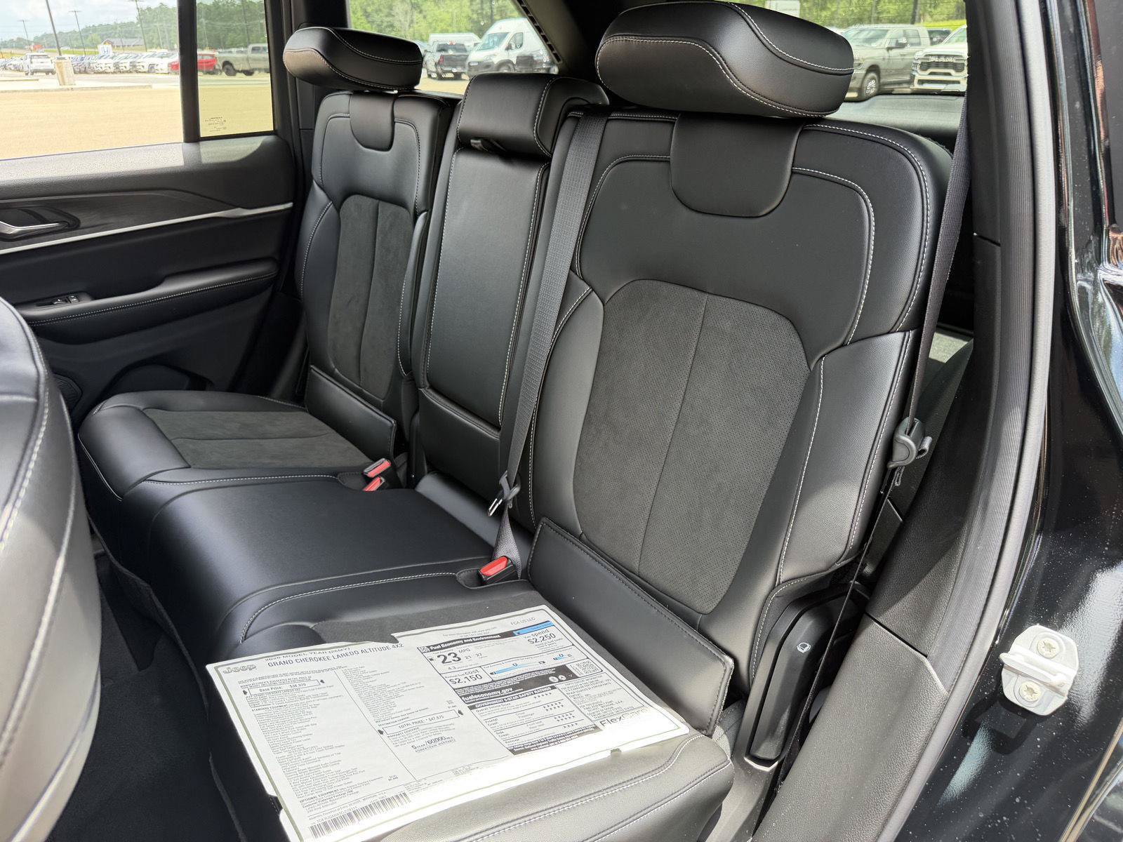 New 2026 Jeep Grand Cherokee Altitude RWD image 19