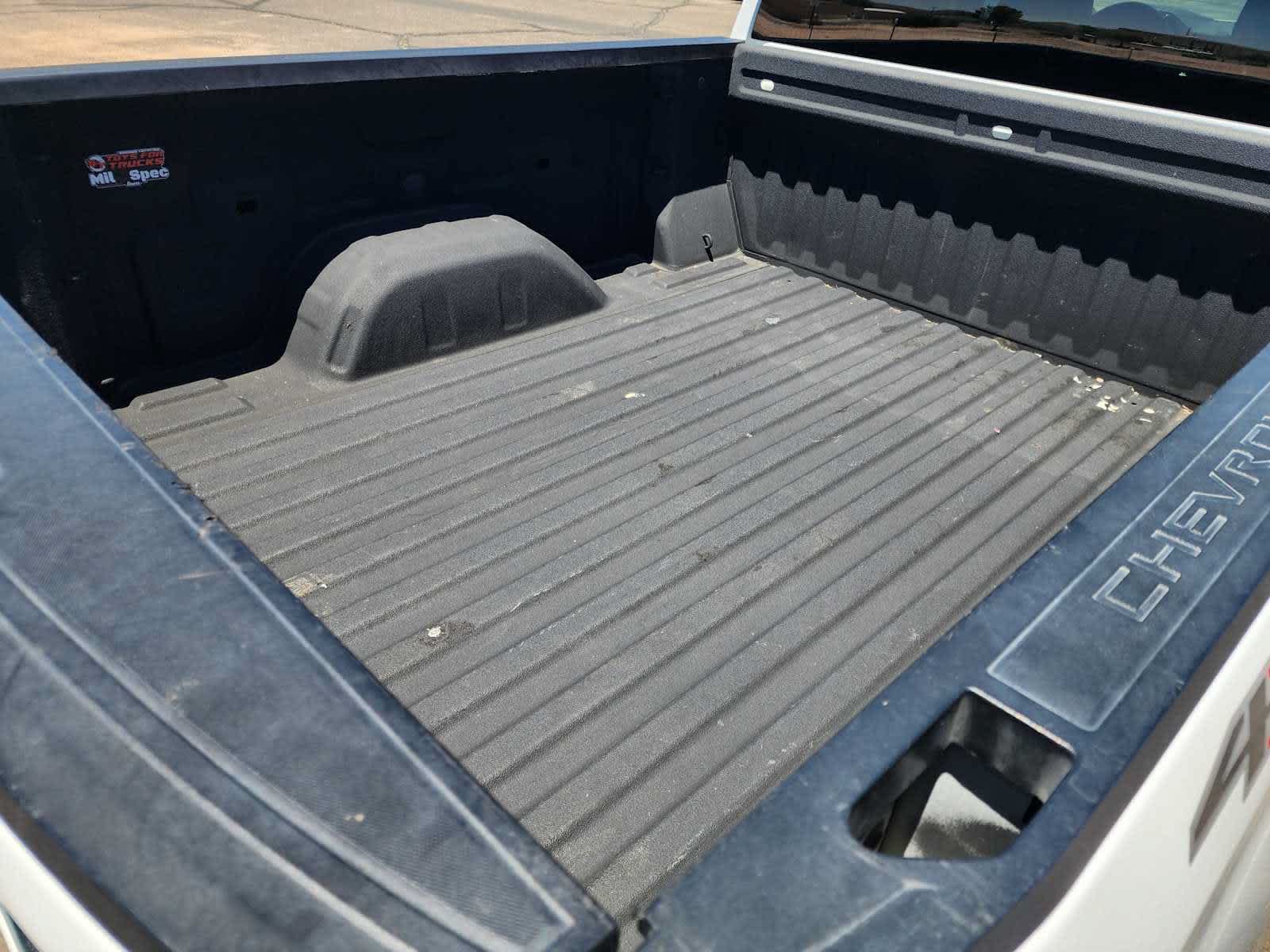 Used 2023 Chevrolet Silverado 1500 RST AWD/4WD image 6