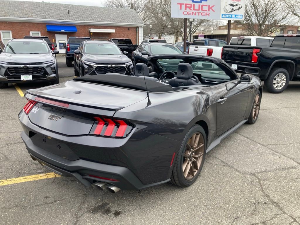 Used 2024 Ford Mustang GT Premium image 15