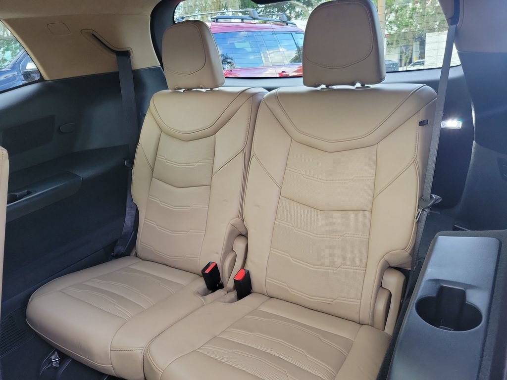 Used 2023 Cadillac XT6 Sport w/ Platinum Package AWD/4WD image 19