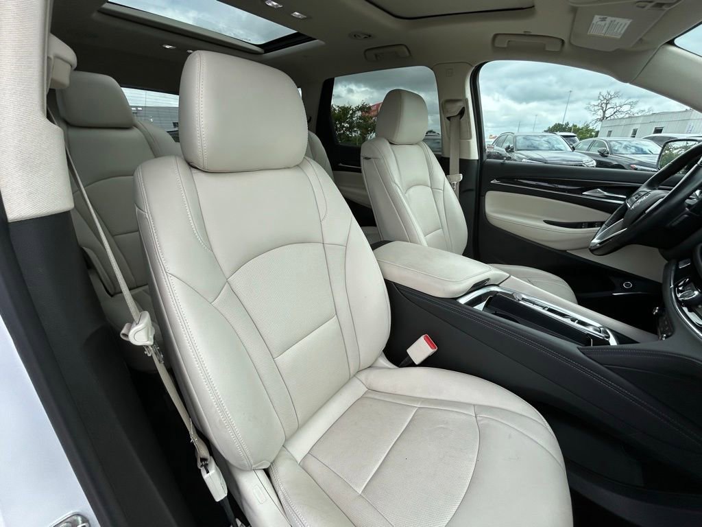 Used 2023 Buick Enclave Essence w/ Experience Buick Package image 45