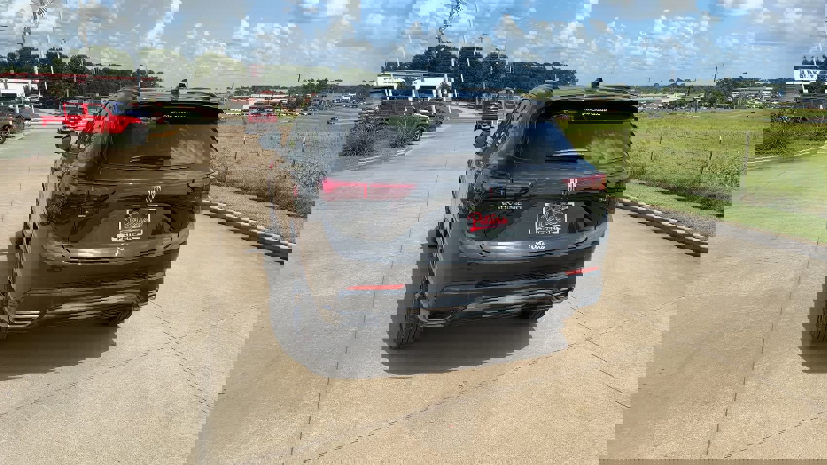 New 2025 Buick Envision Sport Touring image 7