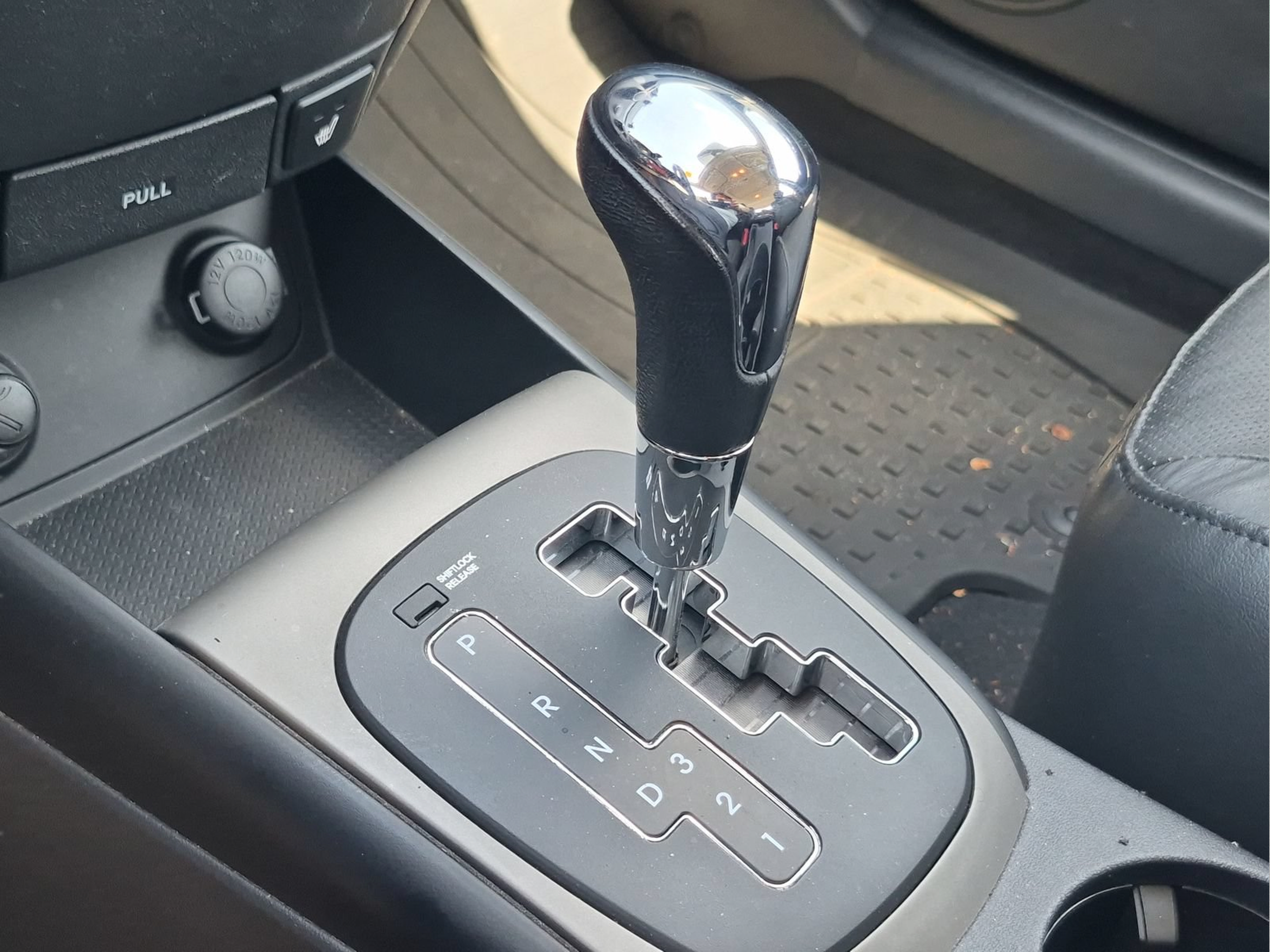 Used 2011 Hyundai Elantra FWD image 15