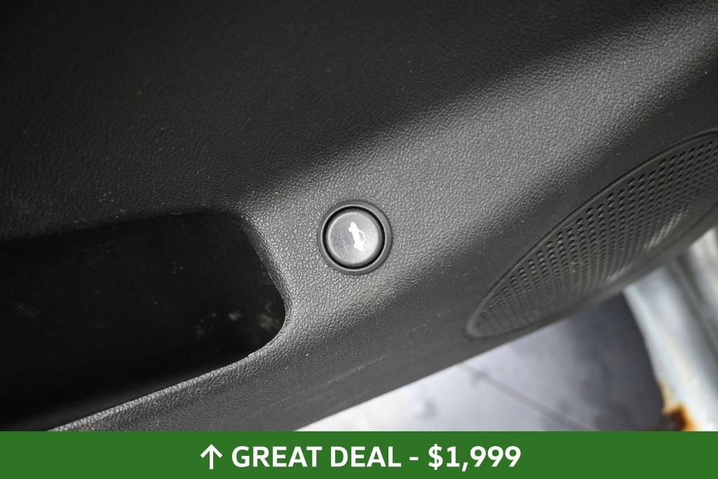Used 2008 Pontiac G6 Value Leader FWD image 28