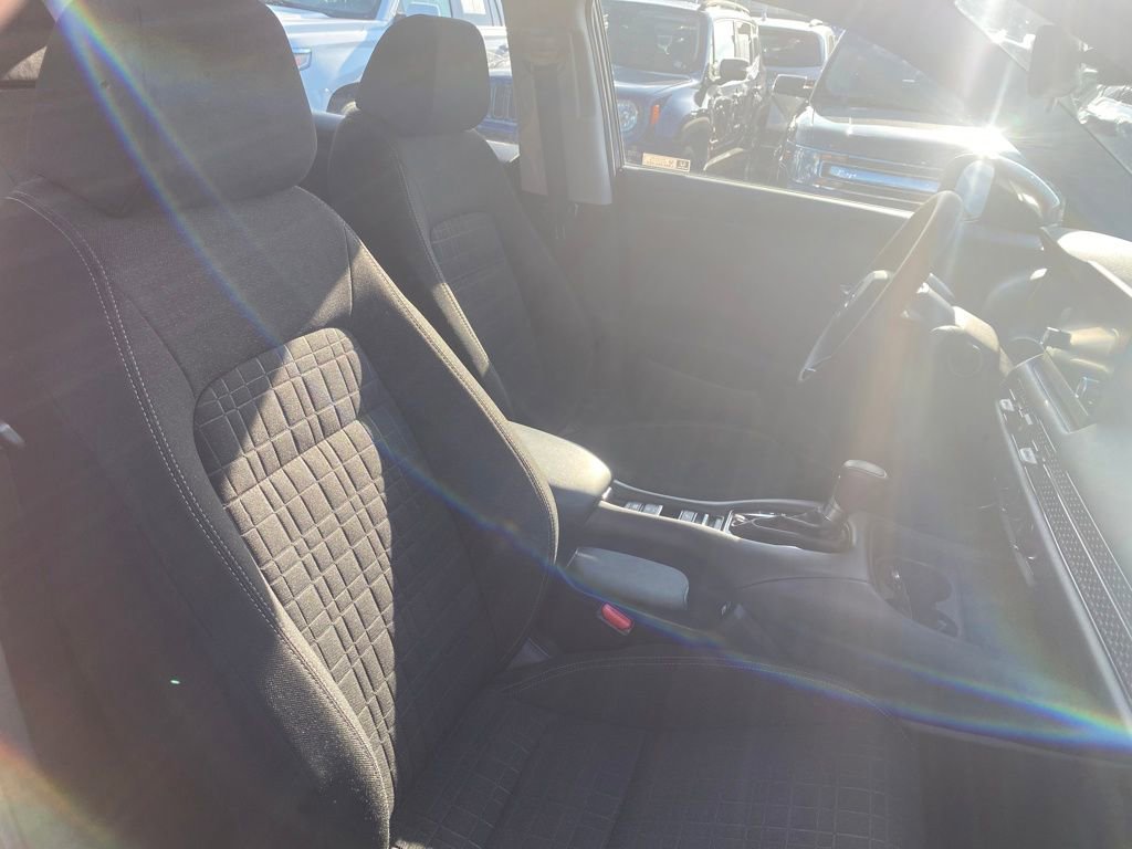 Used 2023 Honda HR-V LX image 23