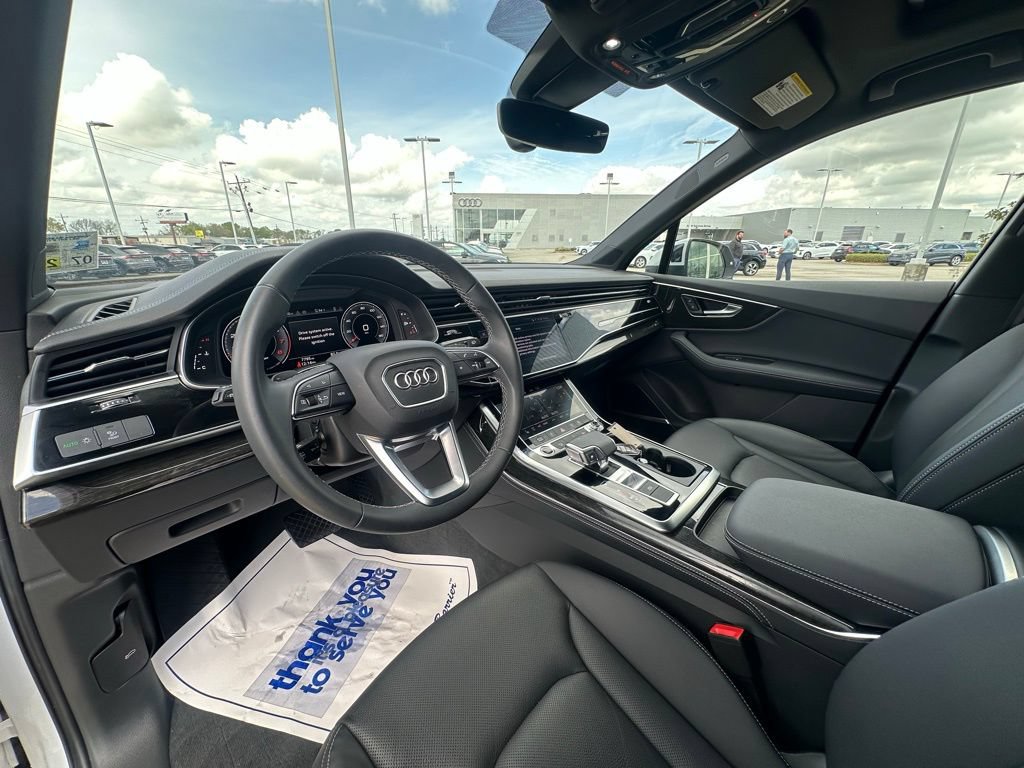 Certified 2025 Audi Q7 3.0T Premium Plus w/ Premium Plus Package AWD/4WD image 10