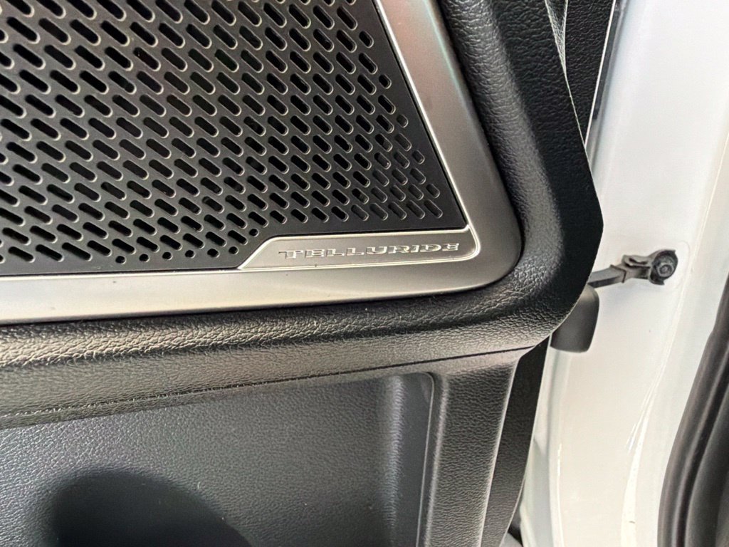 Used 2024 Kia Telluride S FWD image 49
