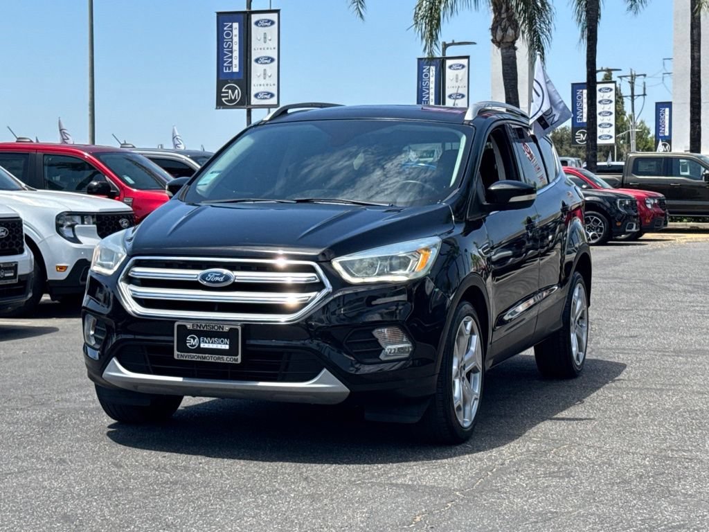Certified 2017 Ford Escape Titanium FWD image 5