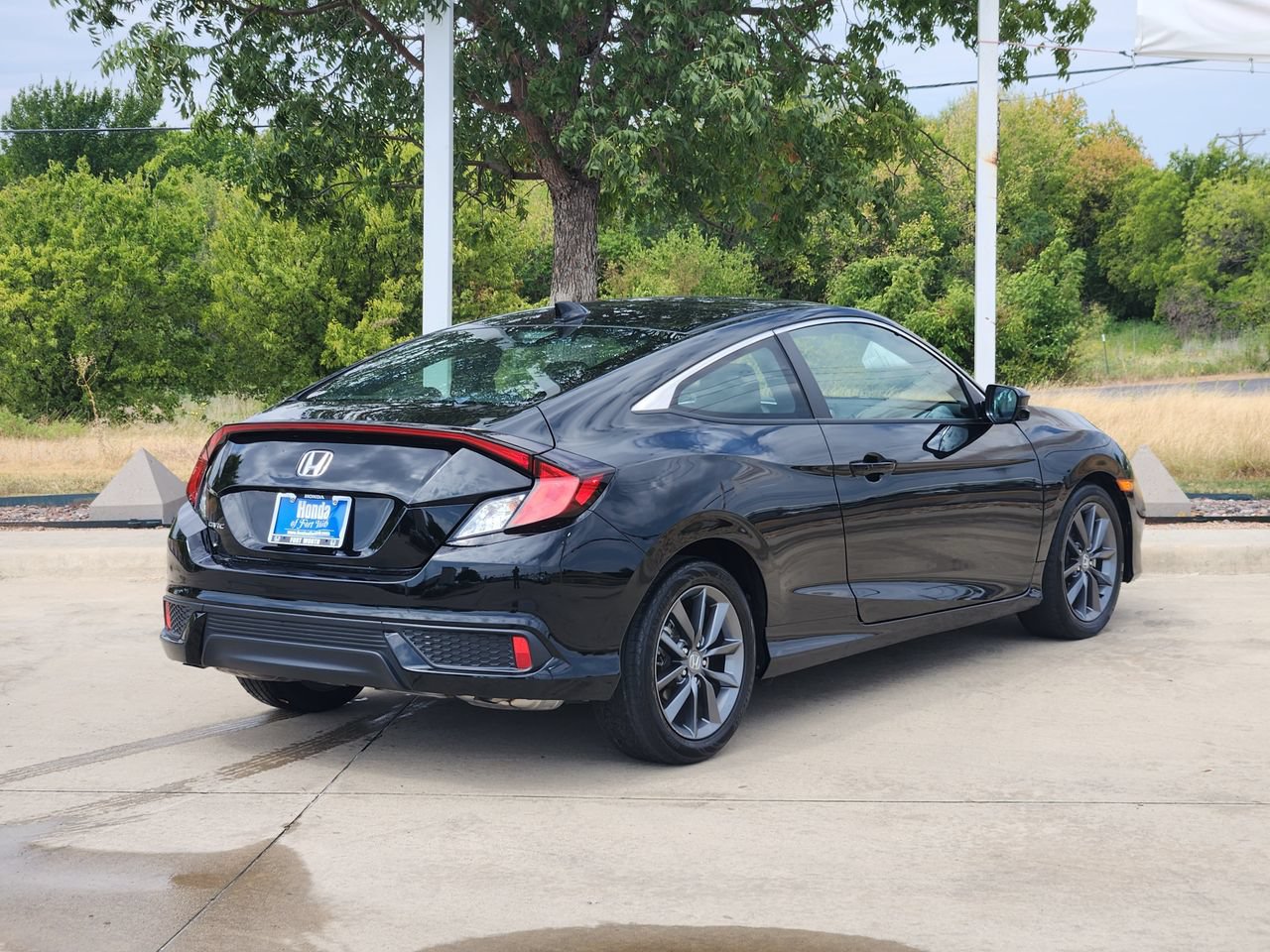 Used 2020 Honda Civic EX image 5