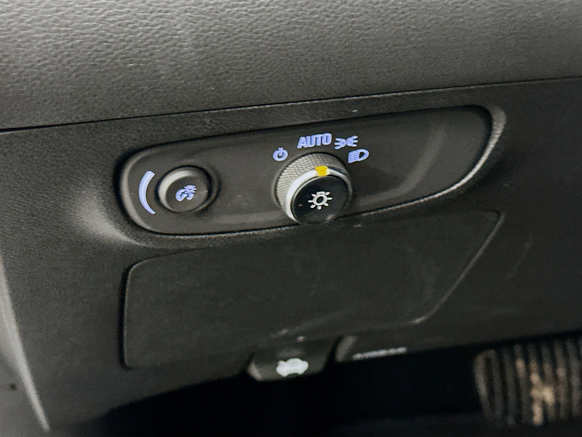 Used 2025 Buick Encore GX Preferred image 17