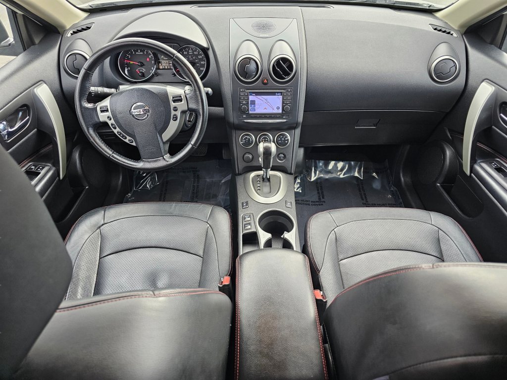 Used 2012 Nissan Rogue SL image 2