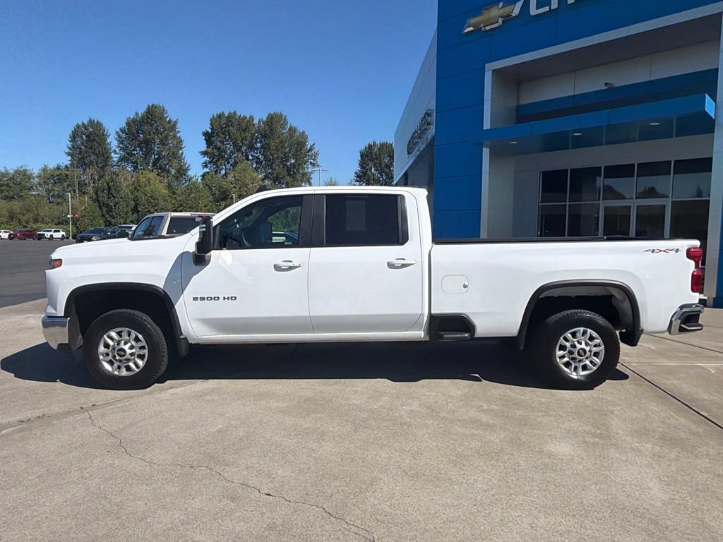 Used 2026 Chevrolet Silverado 2500 LT AWD/4WD image 2