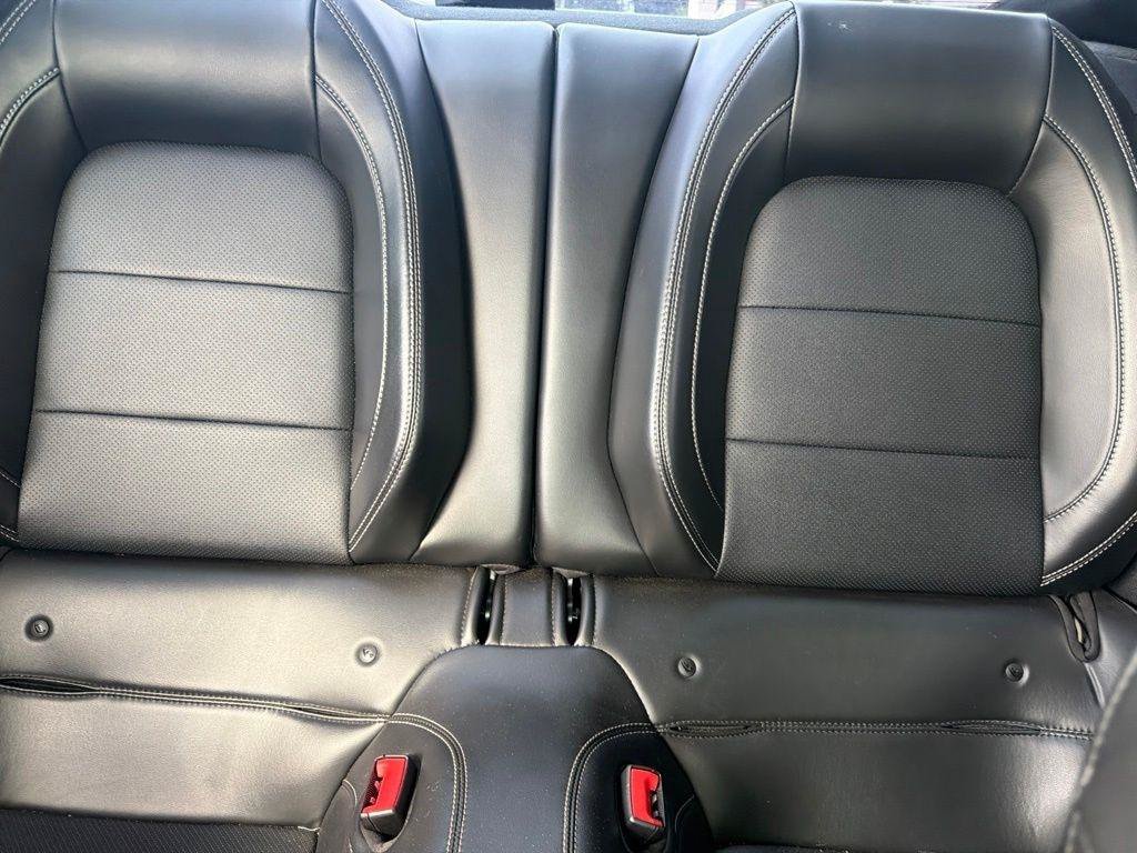 Used 2019 Ford Mustang GT Premium w/ GT Performance Package RWD image 13