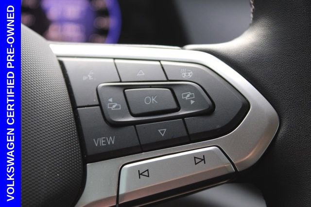 Used 2025 Volkswagen Atlas Peak Edition SE image 33