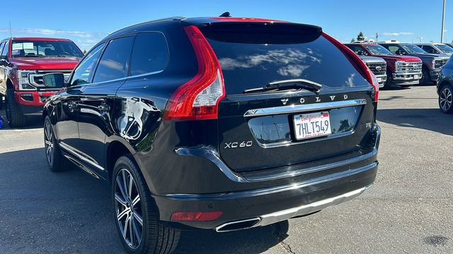 Used 2015 Volvo XC60 T5 Platinum w/ Protection Package FWD image 5
