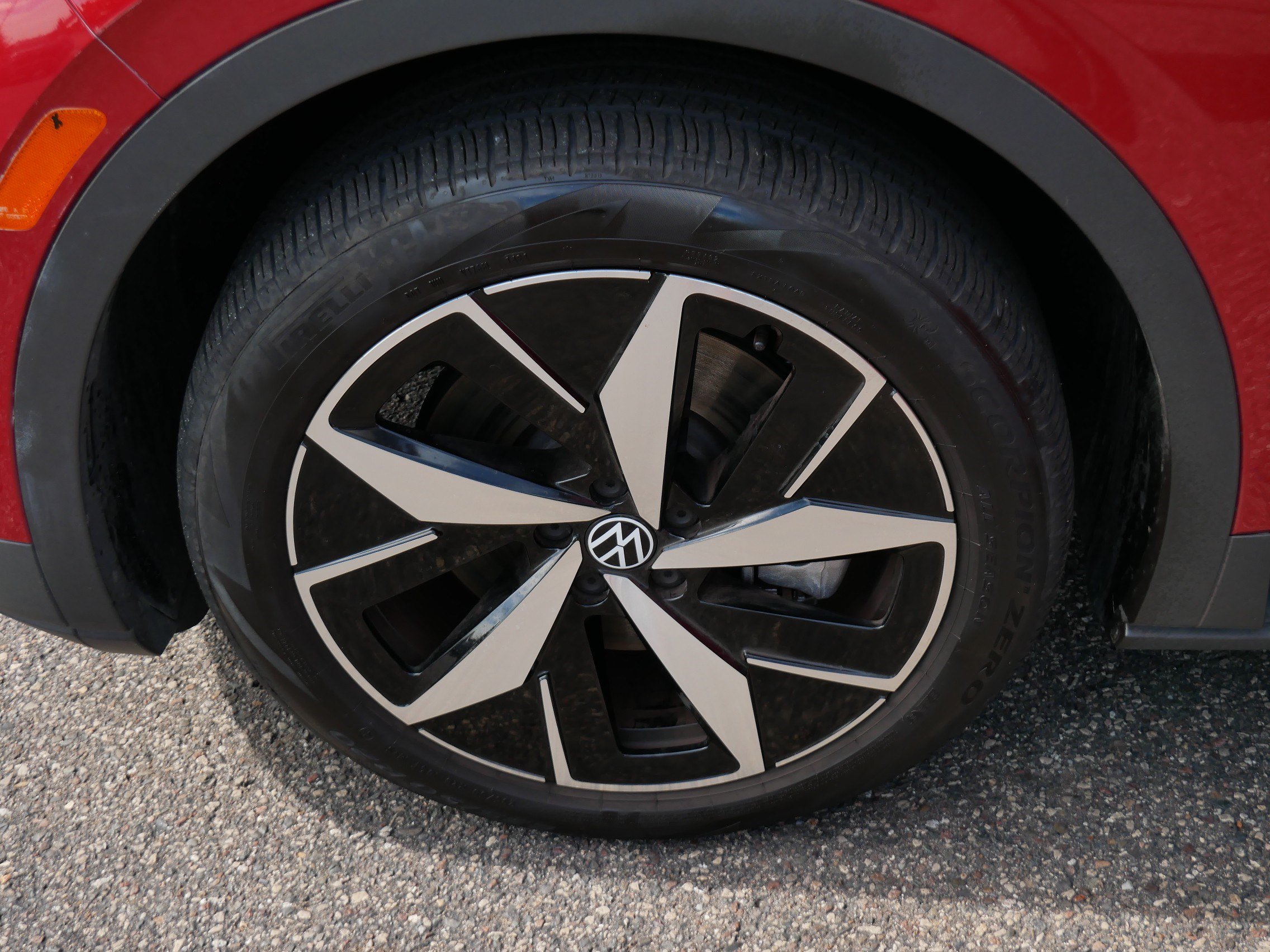 Certified 2024 Volkswagen ID.4 Pro S AWD/4WD image 15