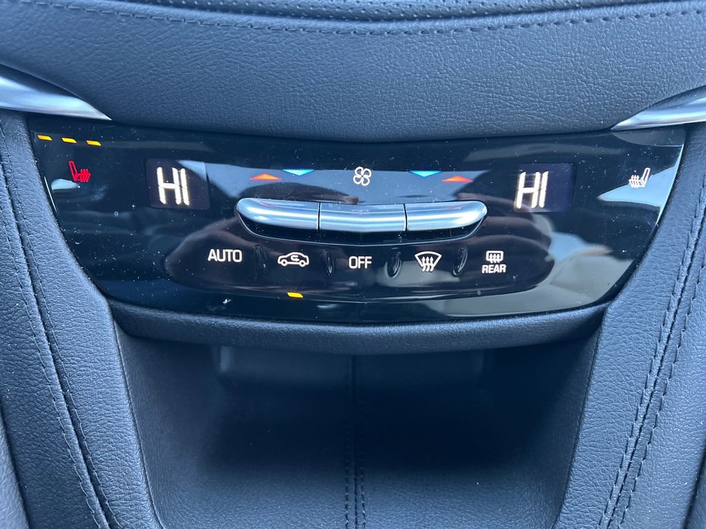 New 2025 Cadillac XT5 Sportv w/ Technology Package image 28